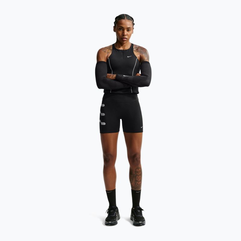 Дамски шорти за бягане Nike Tempo Flash black 2