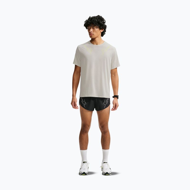 Мъжка тениска за бягане Nike AeroSwift Dri-Fit ADV light bone 2