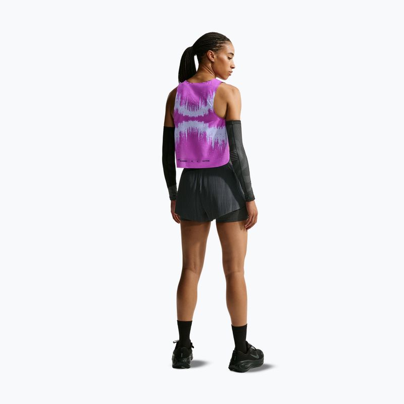 Дамска тениска за бягане Nike AeroSwift vivid purple/purple dynasty 3