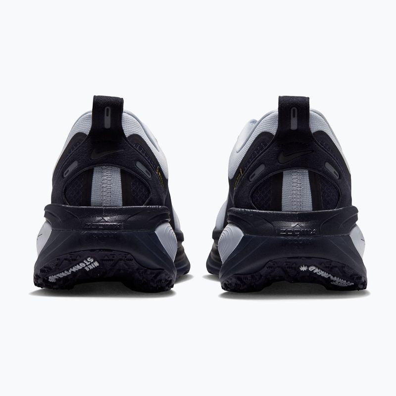 Мъжки обувки за бягане  Nike Vomero 18 GORE-TEX football grey/gridiron/metallic dark grey 2