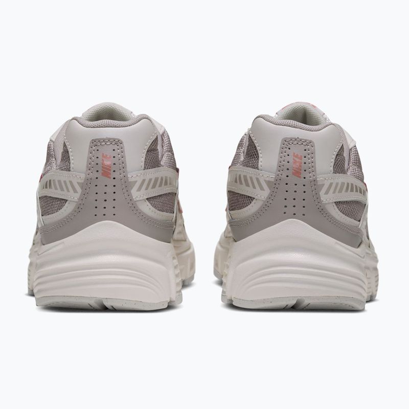 Дамски обувки Nike Initiator phantom/rust pink/moon particle 2