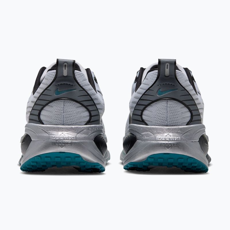 Мъжки обувки за бягане Nike Vomero 18 football grey/metallic cool grey/black 2