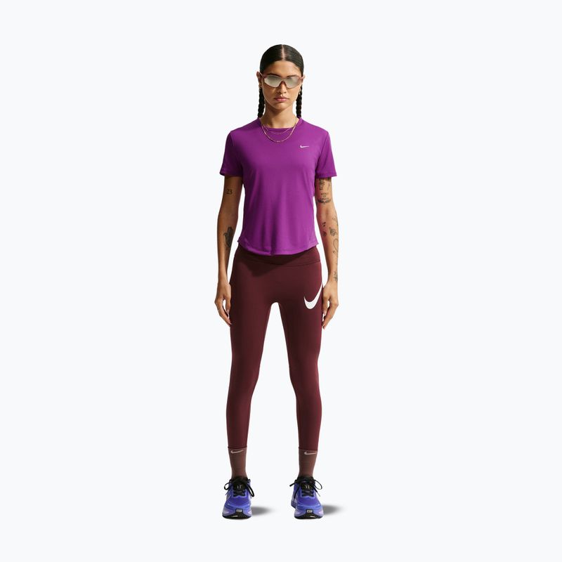 Дамска тениска за бягане Nike Tempo SS bold berry 2