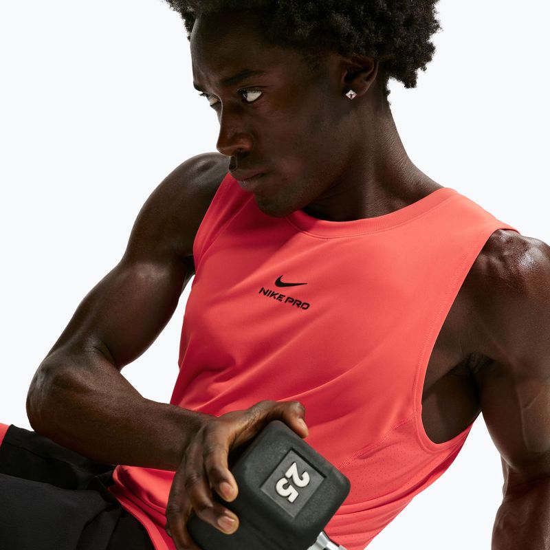 Мъжка тренировъчна тениска Nike Pro Training Dri-Fit laser crimson/black 6