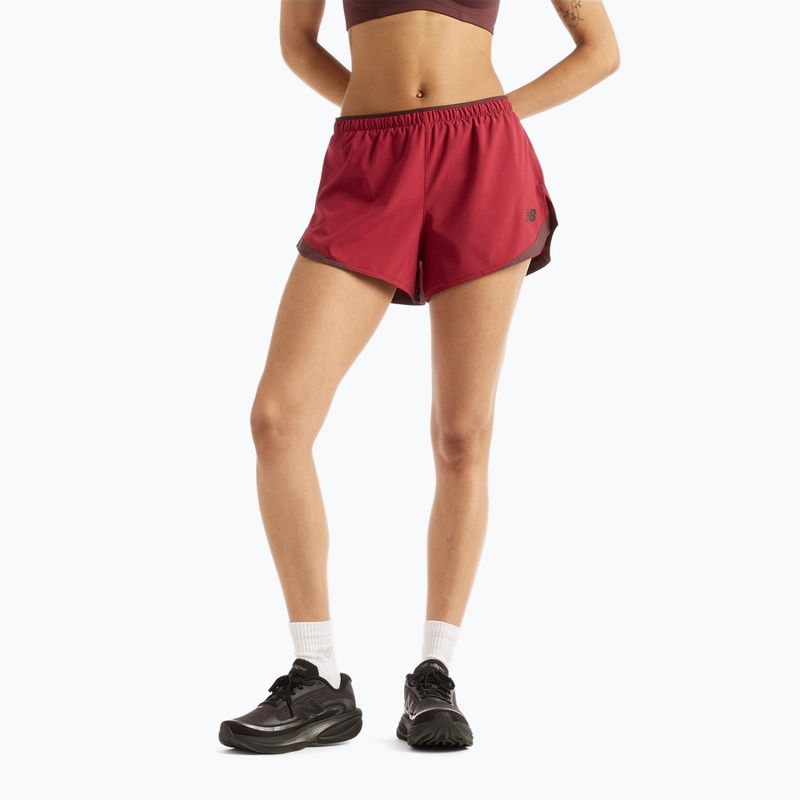 Дамски шорти за бягане New Balance Run Essentials 3" Short podium red