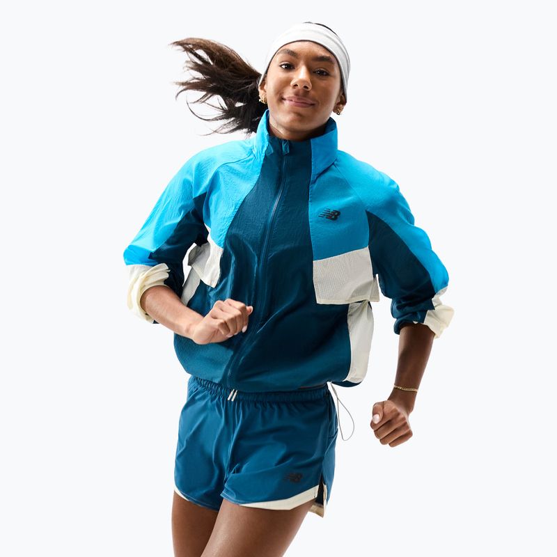 Дамски шорти за бягане New Balance Run Essentials 3" Short streamsong 6