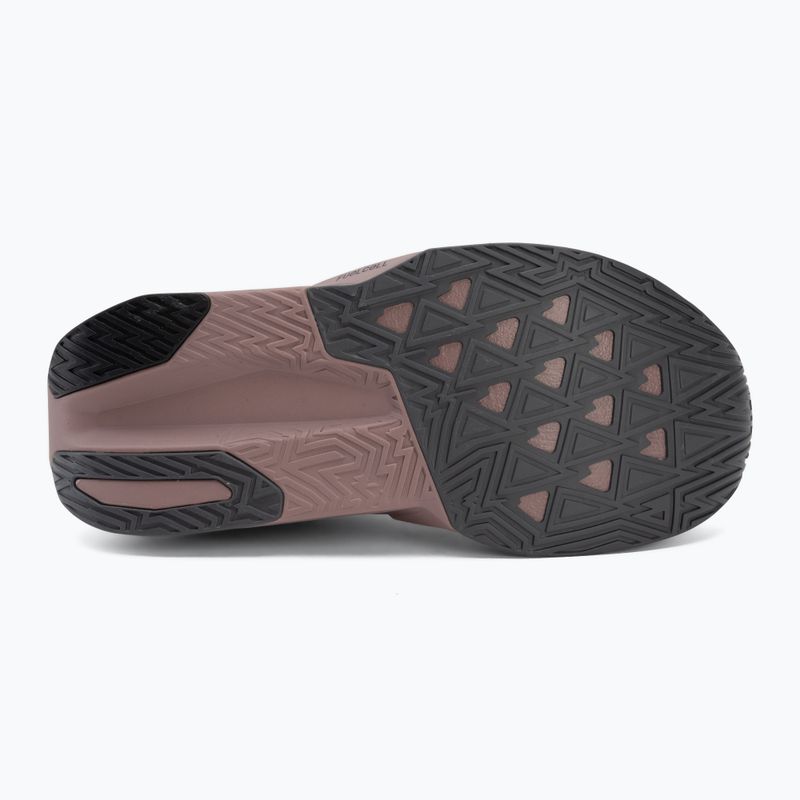 Дамски обувки за бягане New Balance FuelCell Rebel V5 magnet/pebble 4