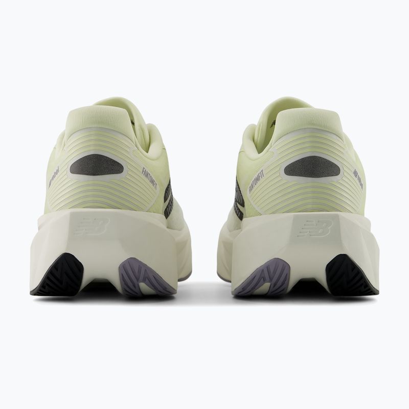 Дамски обувки за бягане New Balance FuelCell Rebel V5 pistachio butter/sea salt 6
