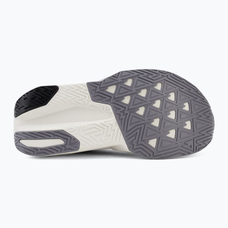 Дамски обувки за бягане New Balance FuelCell Rebel V5 grey 4