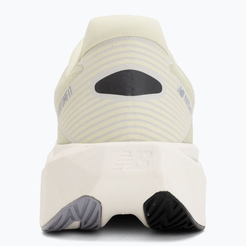 Мъжки обувки за бягане  New Balance FuelCell Rebel V5 pistachio butter/digital mist 6