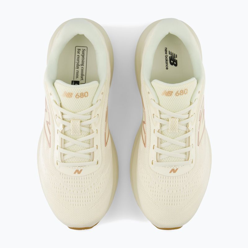 Дамски обувки за бягане New Balance Fresh Foam 680's V9 beige 5