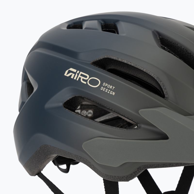 Детска велосипедна каска Giro Fixture II matte dark sage/sapphire fade 7