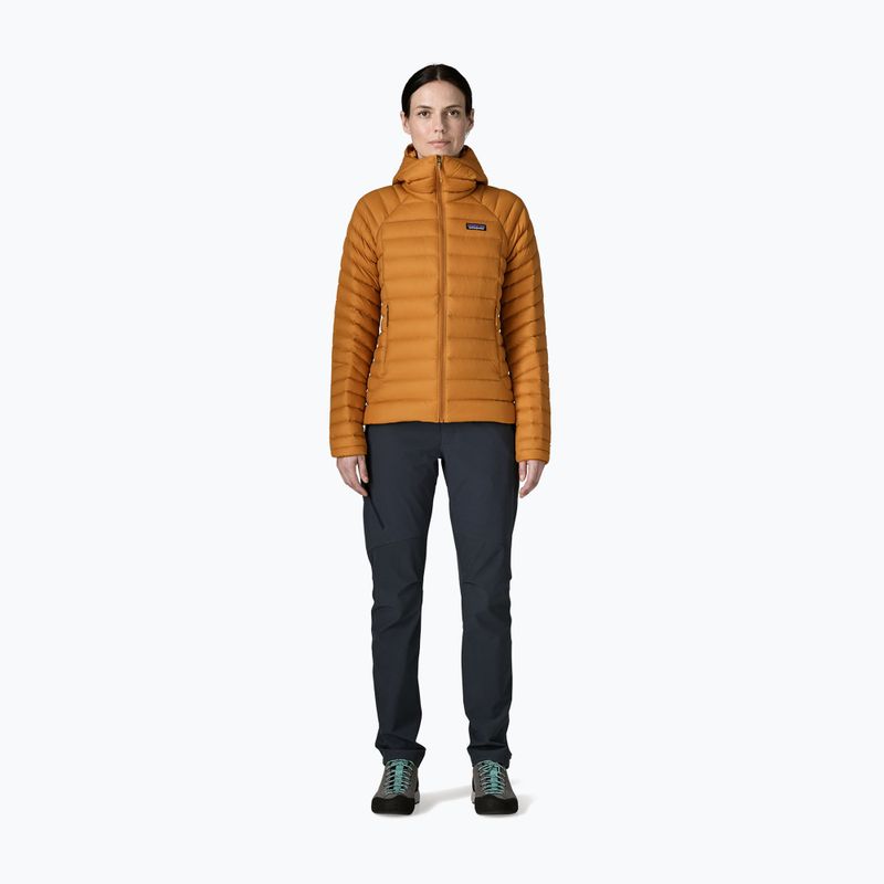 Дамско пухено яке Patagonia Down Sweater Hoody cinnamon brown 2