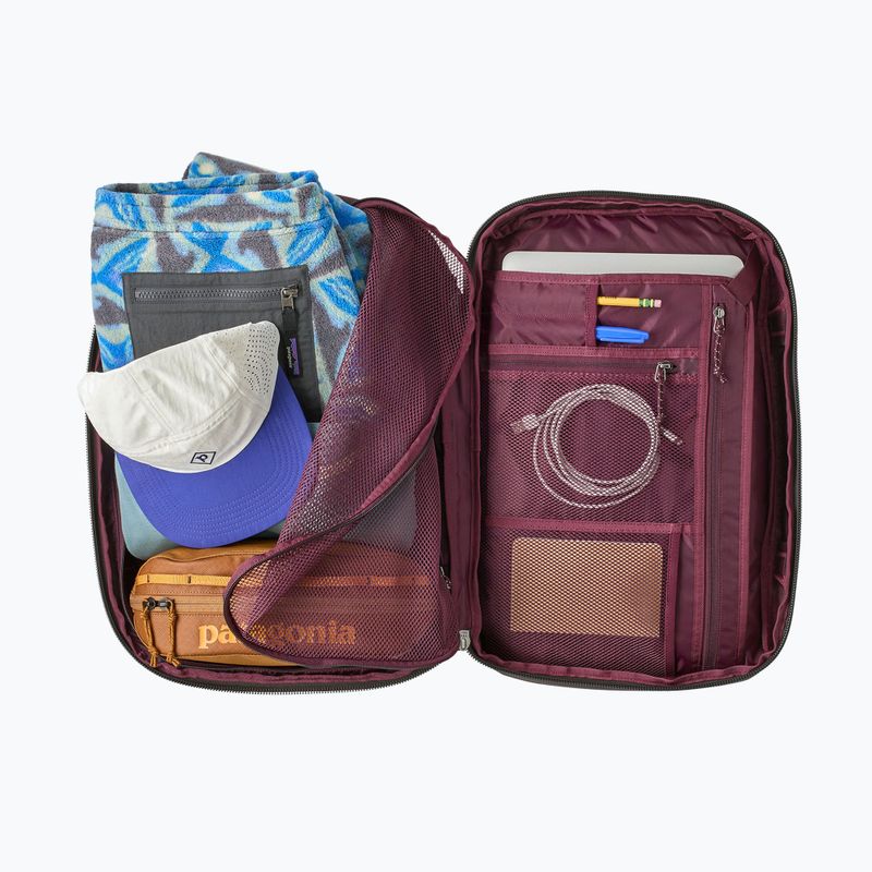 Туристическа раница Patagonia Black Hole Micro MLC 22 l berry fig 2