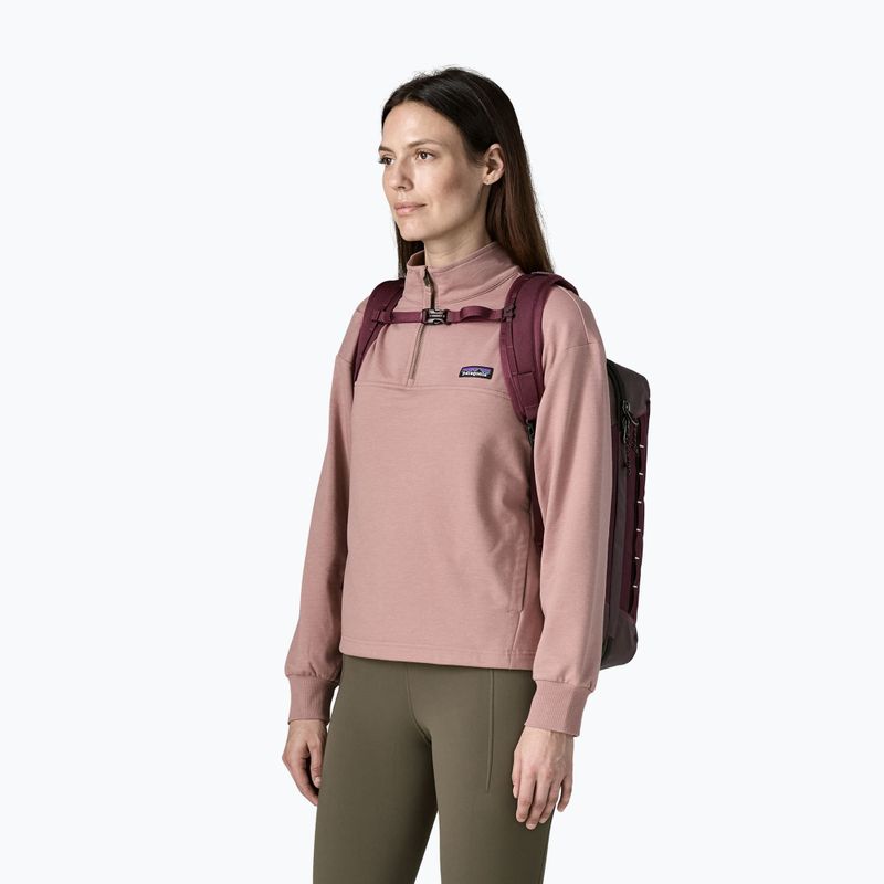 Туристическа раница Patagonia Black Hole Micro MLC 22 l berry fig 4