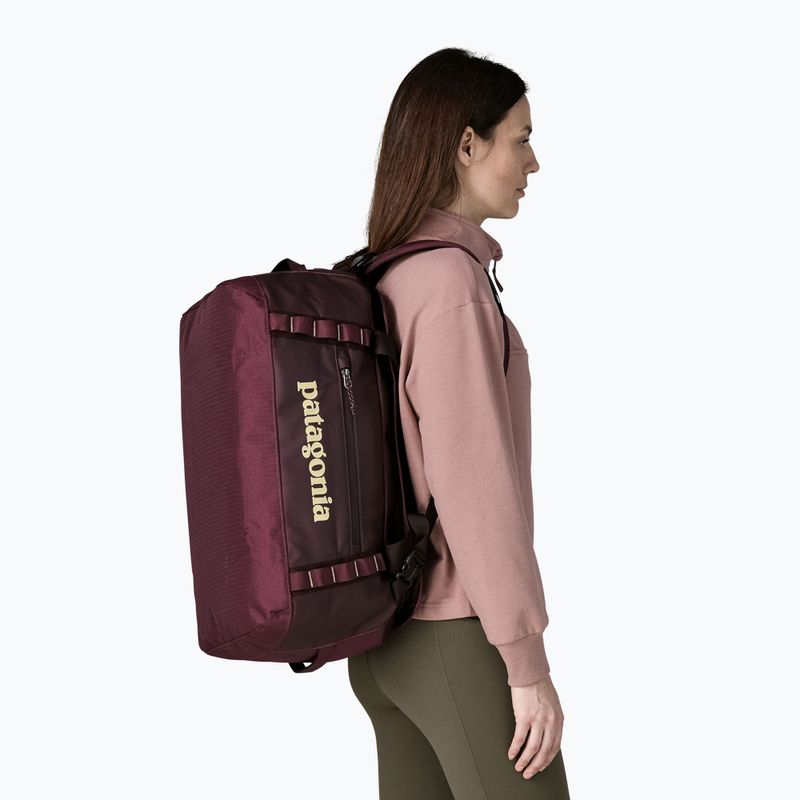 Пътна чанта Patagonia Black Hole Duffel 40L berry fig 4