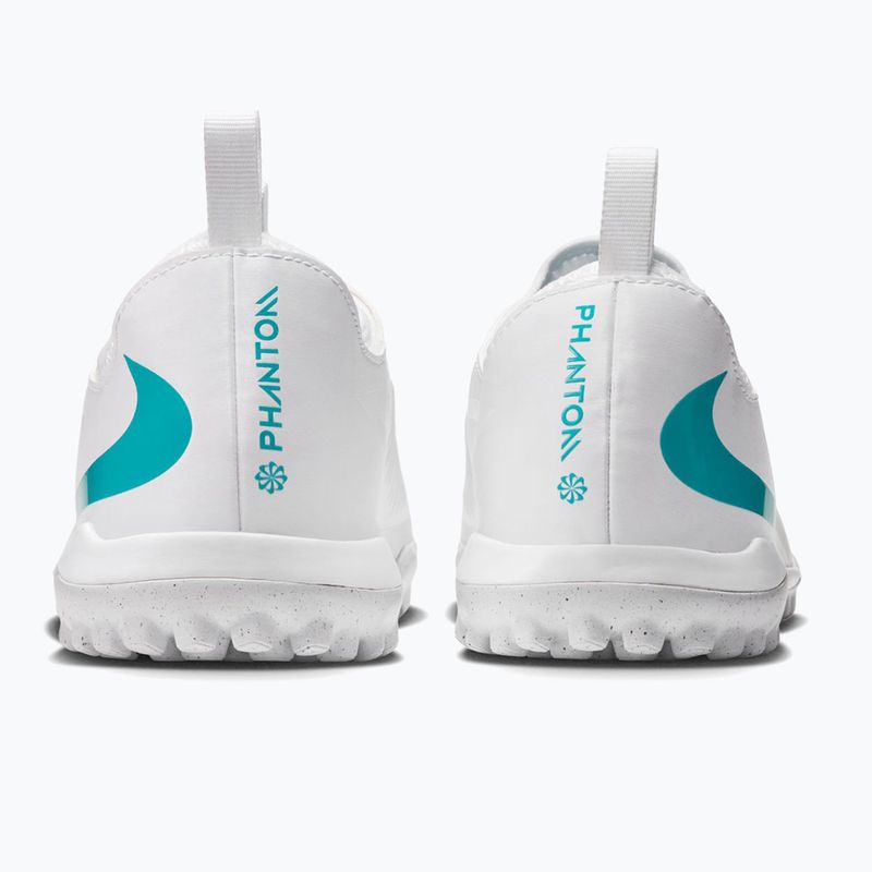 Детски футболни обувки Nike Phantom 6 Low Academy Jr TF white/white/dusty cactus 2