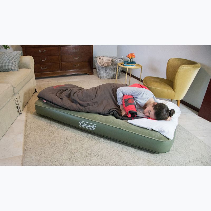 Надуваем матрак Coleman Maxi Comfort Bed Single 5