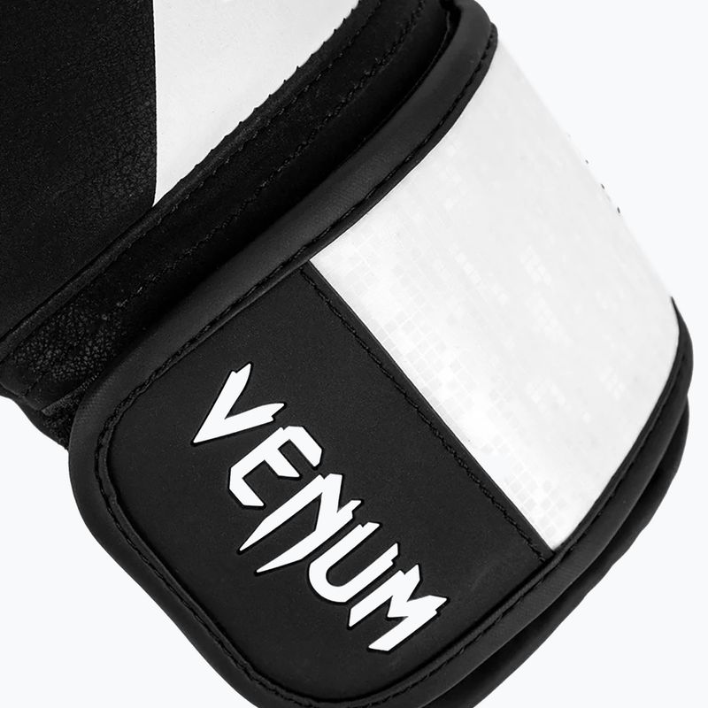Venum Legacy боксови ръкавици черно-бели VENUM-04173-108 10