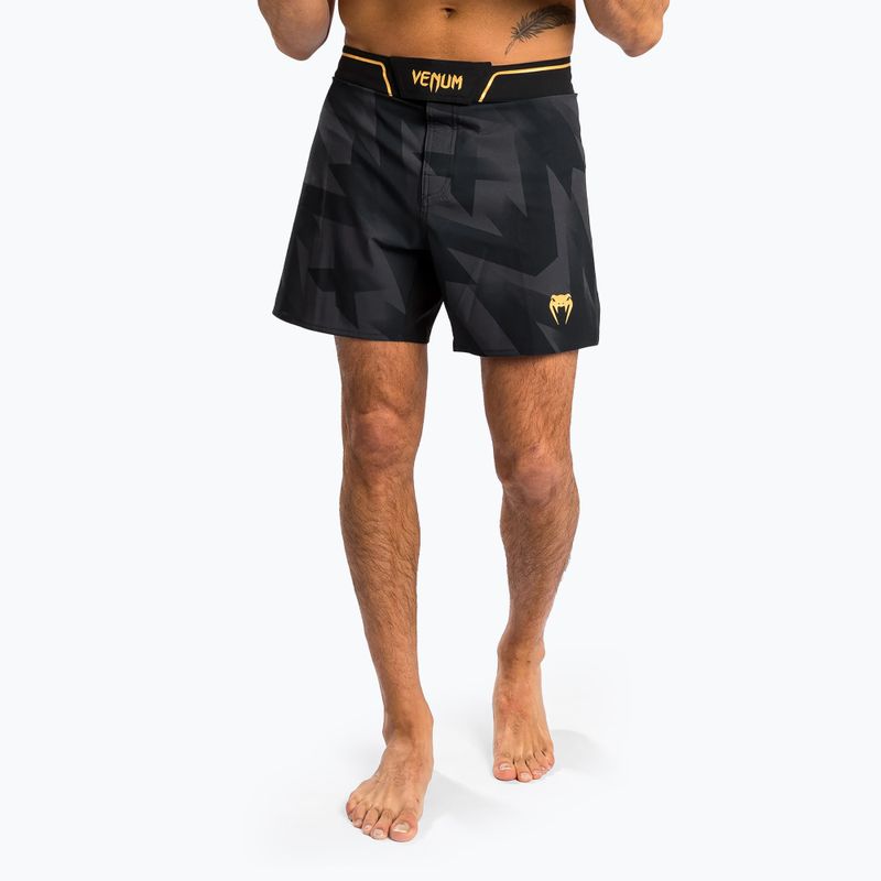 Мъжки тренировъчни шорти Venum Razor Fight black/gold