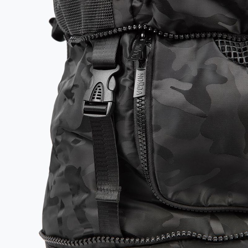 Тренировъчна раница Venum Challenger Xtrem black/dark camo 6