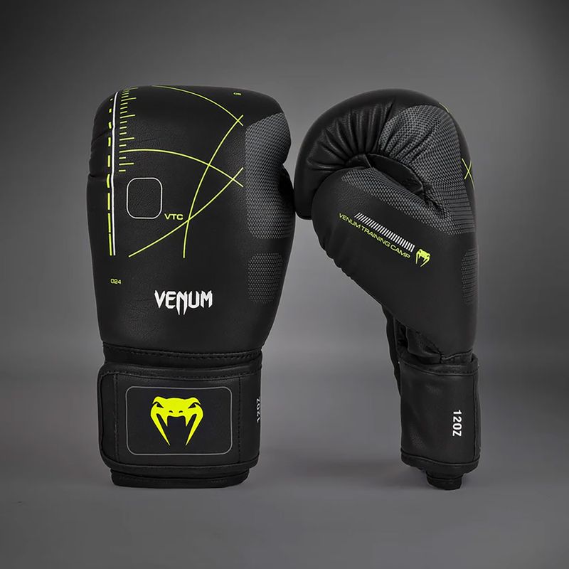 Боксови ръкавици Venum Training Camp 4.0 black/neo green 2