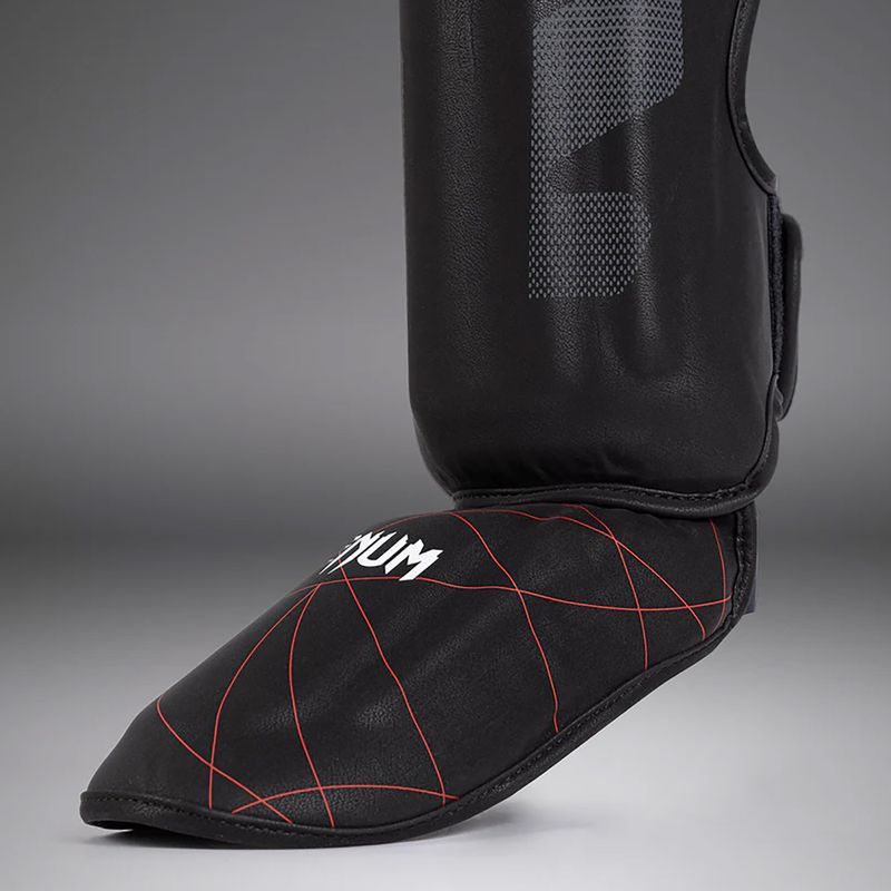 Дамски протектори за пищяли и стъпала Venum Tactical XT Shinguards black/fire red 5