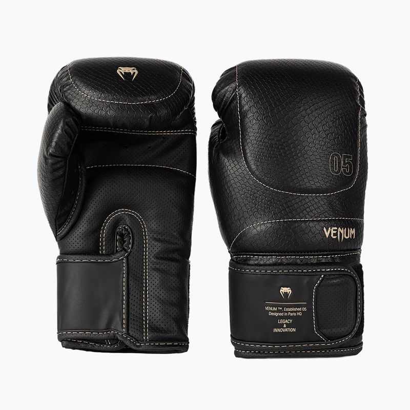 Боксови ръкавици Venum Impact Evo Scales Boxing black