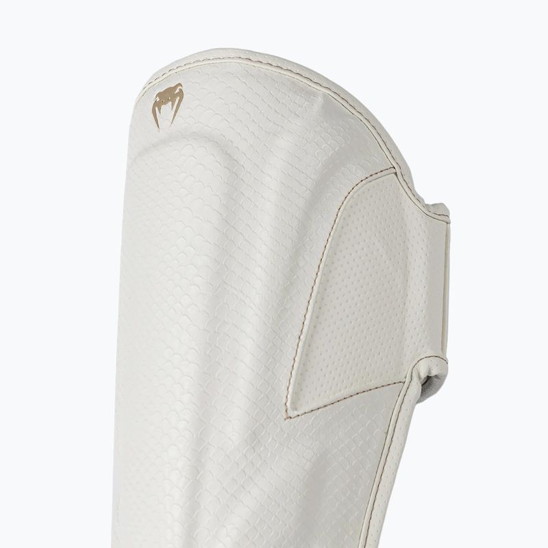Протектори за пищяли и стъпала Venum Impact Evo Scales Shinguards ivory 3