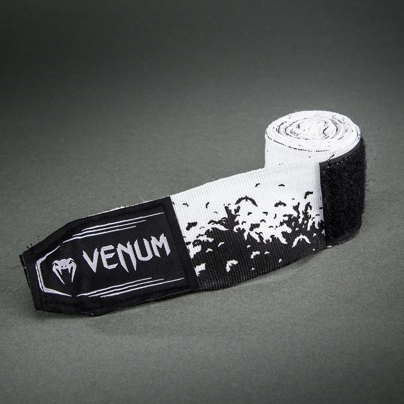 Боксови бандажи Venum Bats Night Handwraps 200 cm black/white 3