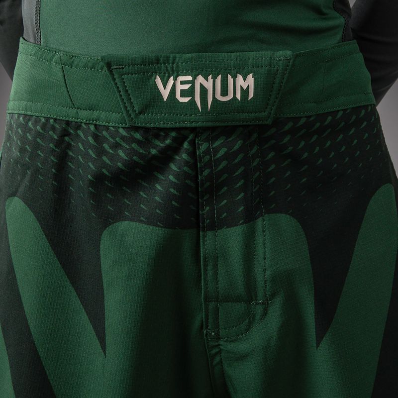Детски шорти за тренировка Venum Attack Kids Fightshorts forest green/off white 6