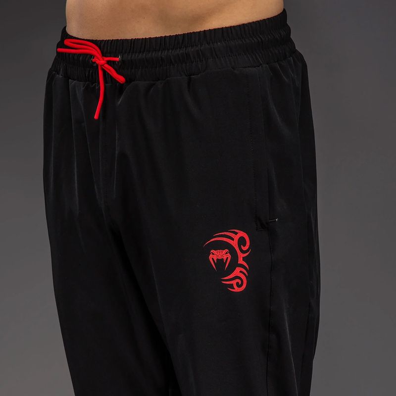 Мъжки панталони за тренировка Venum x Mike Tyson Tiger Joggers deep black/intense red 5