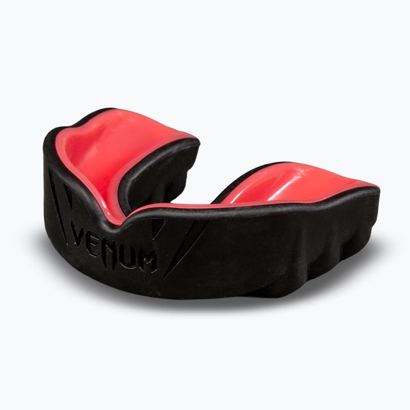 Единичен протектор за уста Venum Challenger black/coral 3