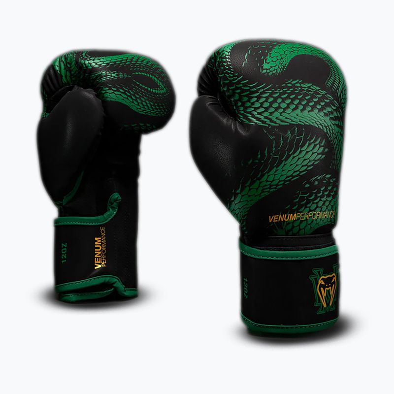 Боксови ръкавици Venum Matupa Boxing black/green/gold 2
