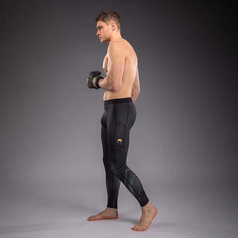 Мъжки тренировъчен клин Venum Streamline Spats black/gold 4