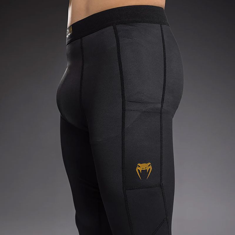 Мъжки тренировъчен клин Venum Streamline Spats black/gold 5