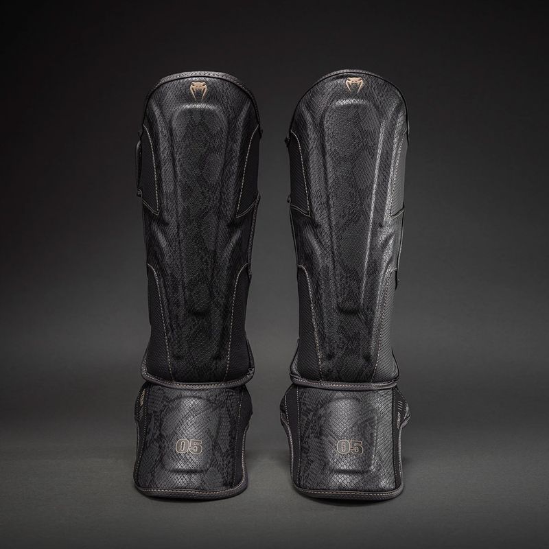 Протектори за пищяли и стъпала Venum Impact Evo Scales Shin dark grey 2