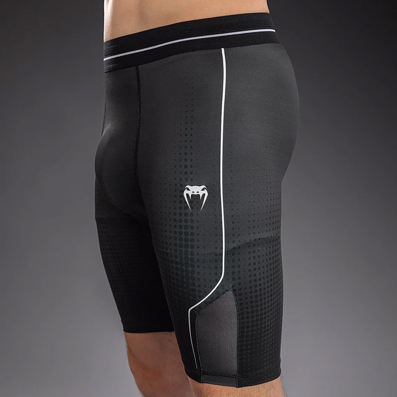 Мъжки тренировъчни шорти Venum Stealth Vale Tudo black/white 6