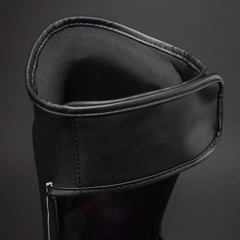 Протектори за пищяли и стъпала Venum Stealth Shin black/white 4
