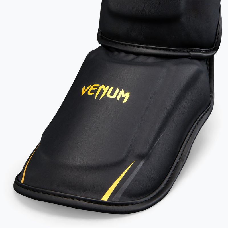 Протектори за пищял Venum G-Core Shin black/gold 4