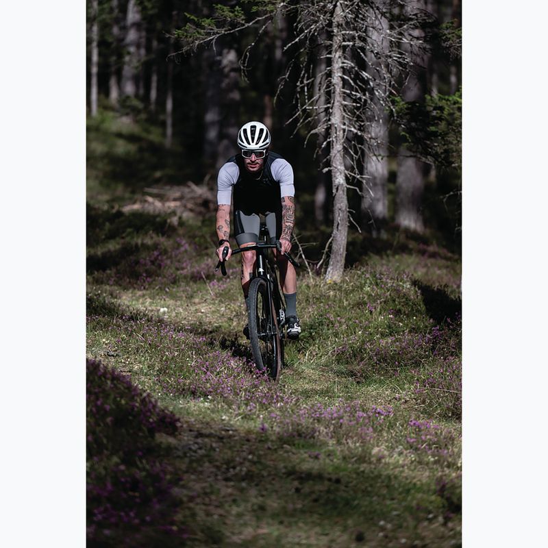 Велосипедна каска ABUS Taipan shiny white 7