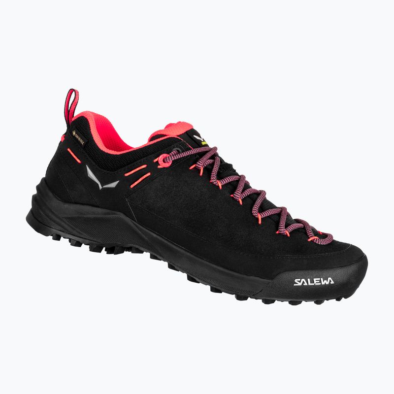 Дамски туристически обувки Salewa Wildfire Leather GTX black/fluo coral 8