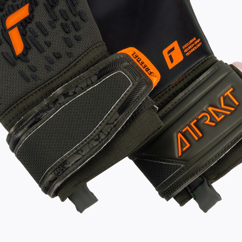 Reusch Attrakt Freegel Сребърни зелено-оранжеви вратарски ръкавици 4