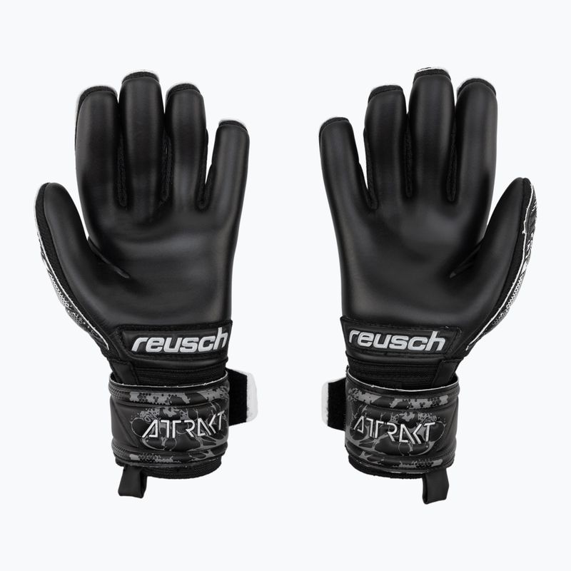 Детски вратарски ръкавици Reusch Attrakt Infinity Junior черни 5372725-7700 2
