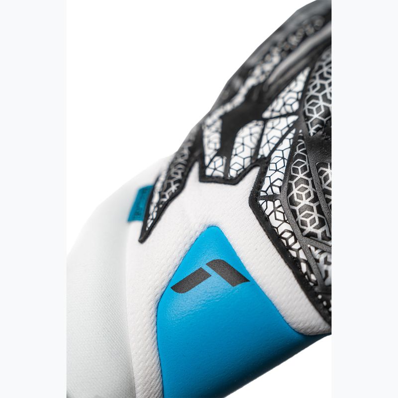 Вратарски ръкавици Reusch Attrakt Aqua Evolution white/ black/qua blue 7