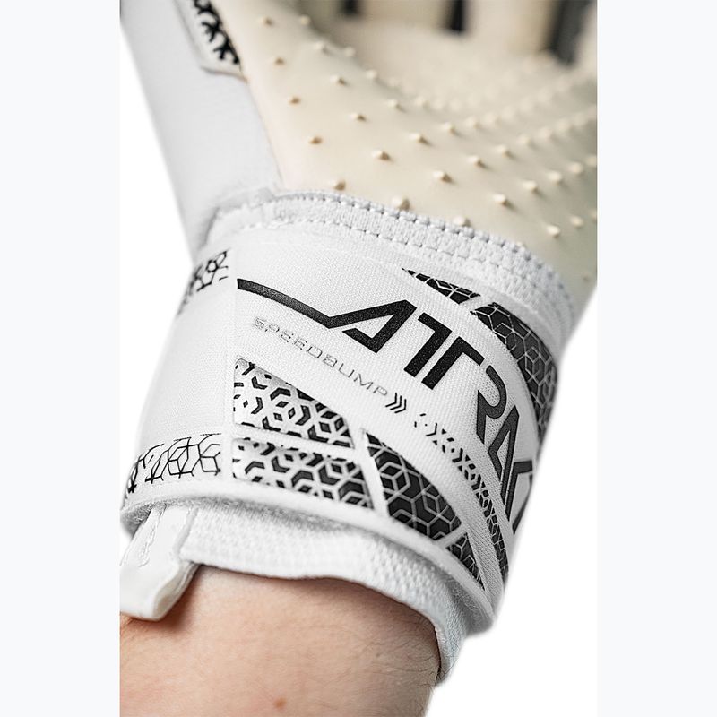 Вратарски ръкавици Reusch Attrakt SpeedBump white/silver/black 7