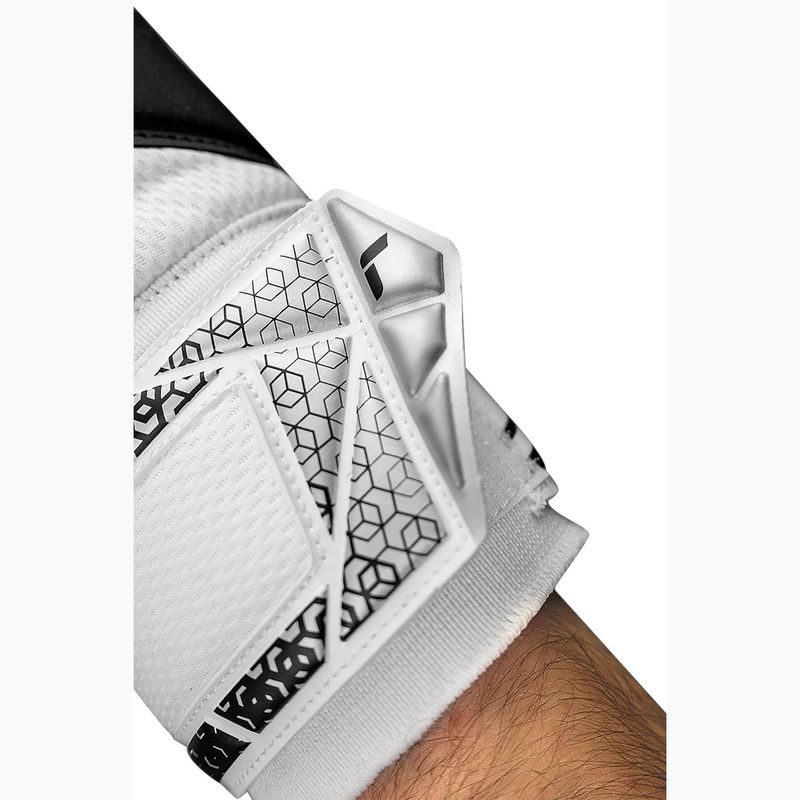 Вратарски ръкавици Reusch Attrakt Gold NC white/silver/black 7