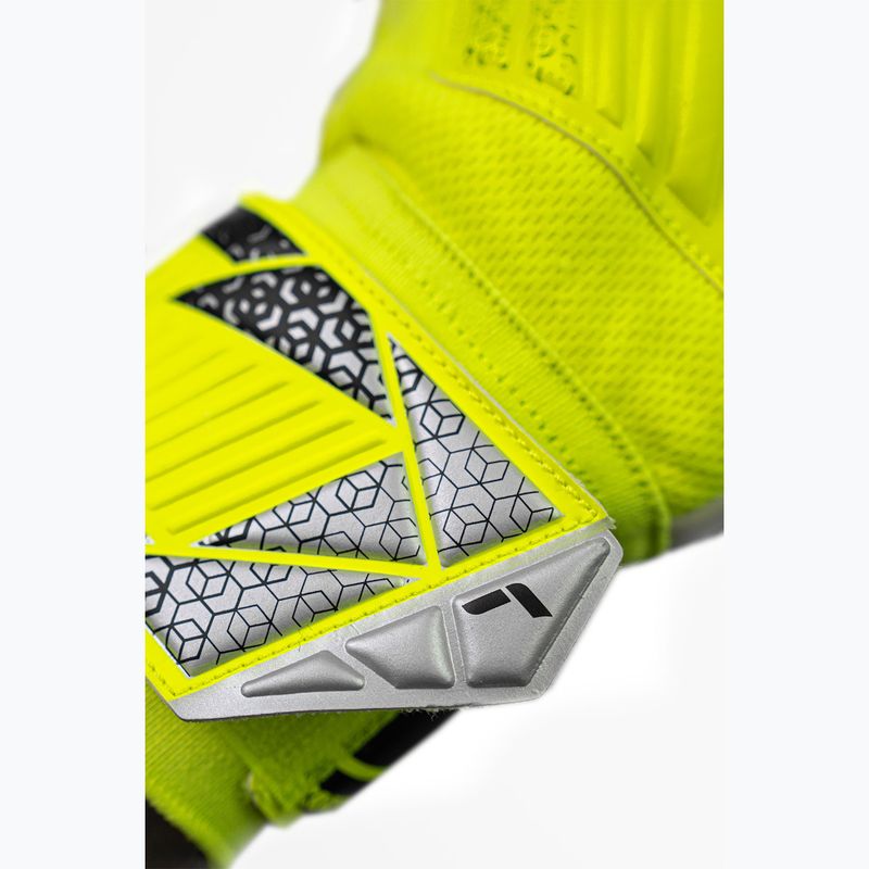 Вратарски ръкавици Reusch Attrakt Grip safety yellow/silver 7