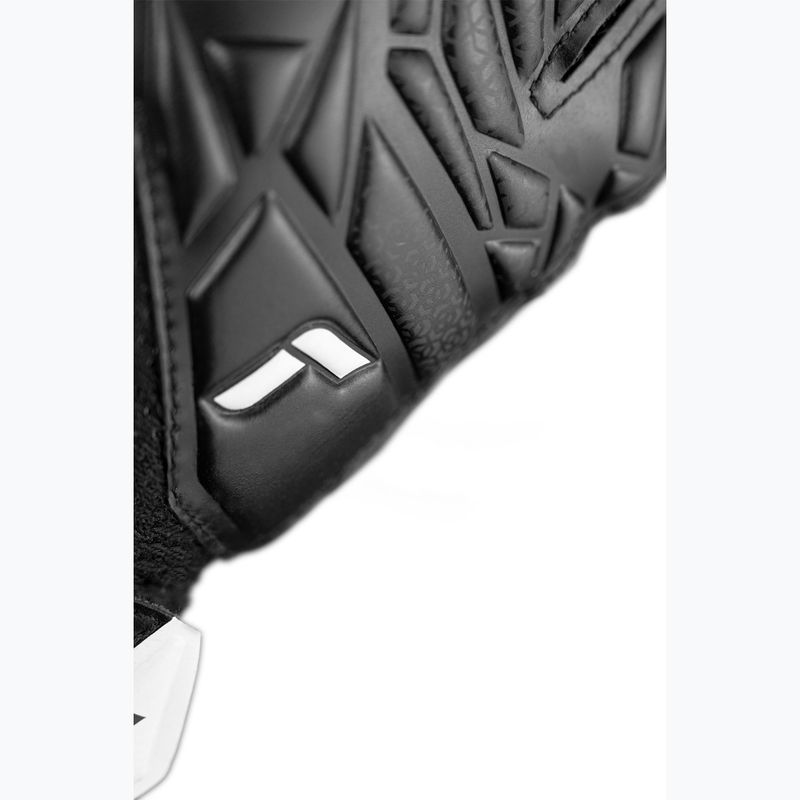 Детски вратарски ръкавици Reusch Attrakt Infinity Junior safety black 6