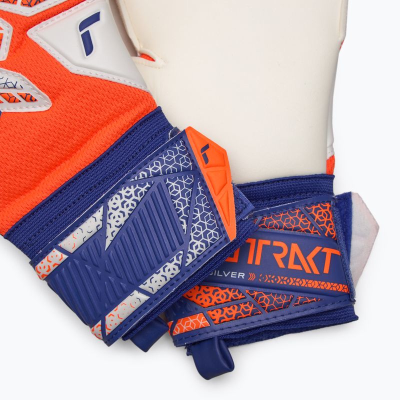 Вратарски ръкавици Reusch Attrakt Silver shocking orange/energize blue 5
